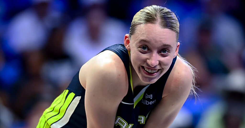 El esperado debut de Paige Bueckers El esperado debut de Paige Bueckers