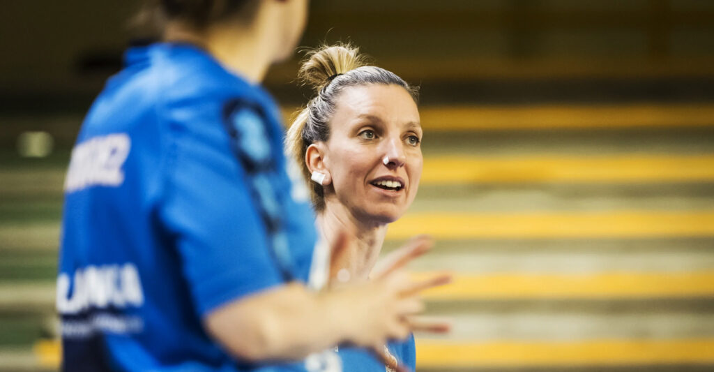 Laura Gil cierra su tercera etapa en Perfumerias Avenida