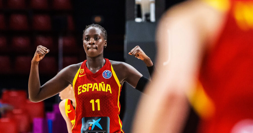 Awa Fam y una actuación histórica en semifinales del EuroBasket con solo 19 años 1 Awa Fam firma una actuacion historica en las semifinales del EuroBasket con solo 19 anos