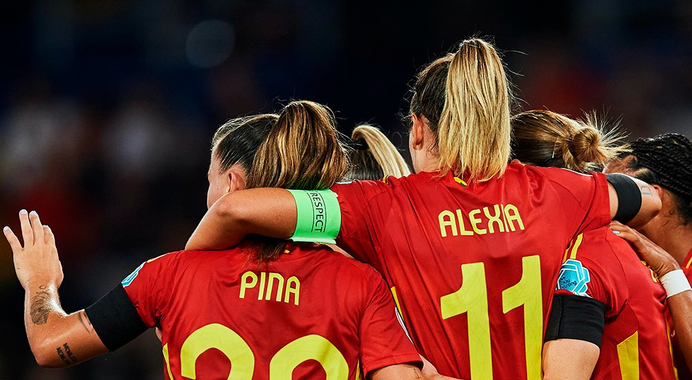 Espana firma un debut impecable en la Eurocopa
