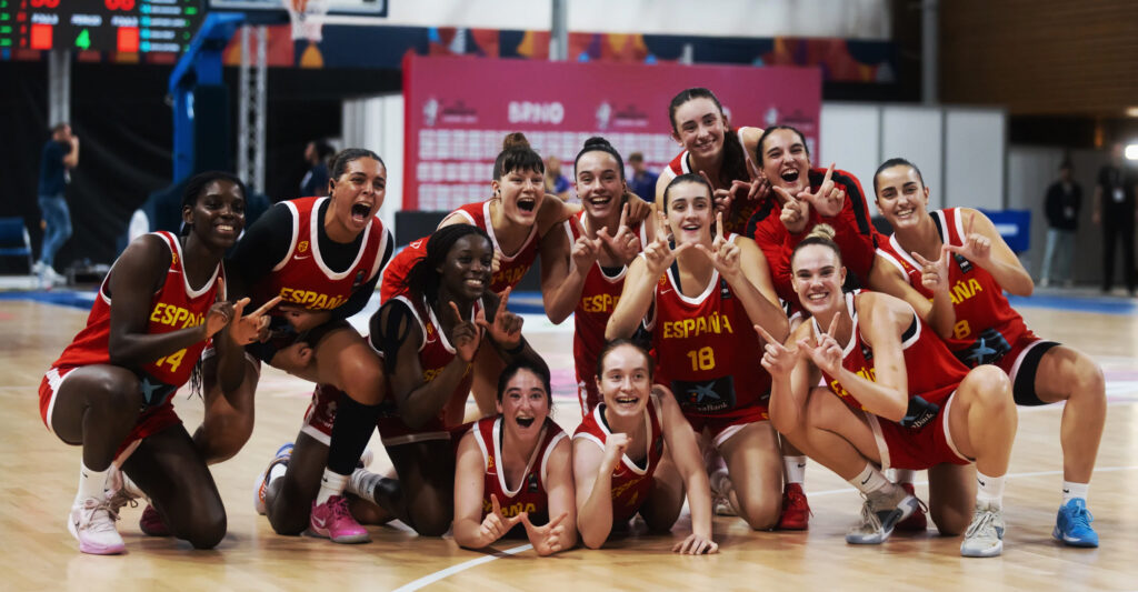 Espana supera a Portugal y avanza con firmeza en el Mundial U19