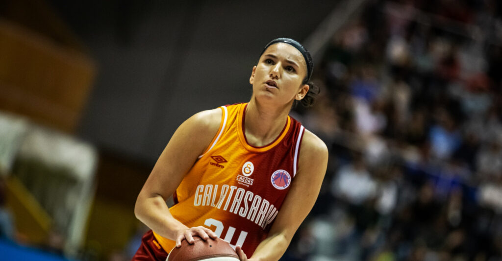 Hind Ben Abdelkader un fichaje de lujo para el Valencia