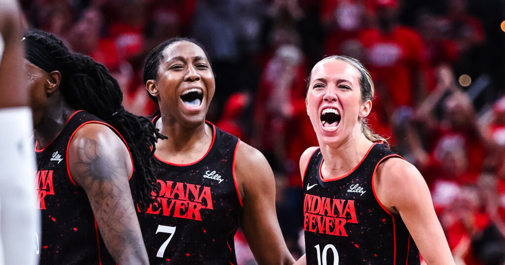 Indiana fuerza el tercer partido con autoridad ante Atlanta