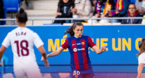 Lucia Corrales pone rumbo al London City tras el pago de su clausula