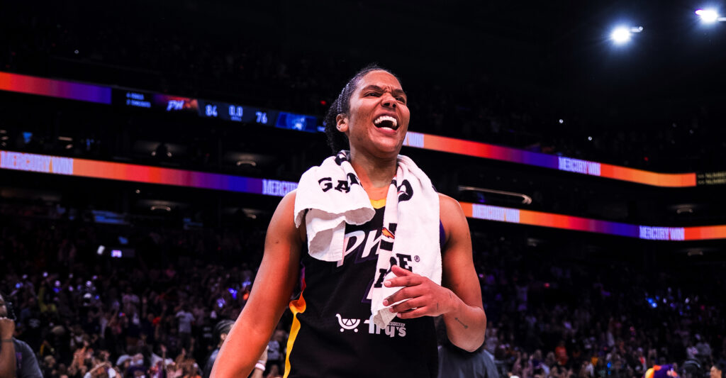 Phoenix toma ventaja y aspira a ser la sorpresa de los playoffs 1 Phoenix toma ventaja y aspira a ser la sorpresa de los playoffs